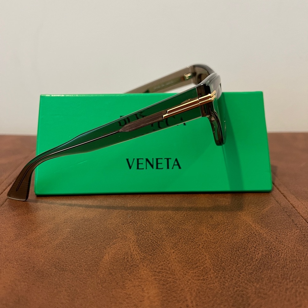 BOTTEGA VANETA Sunglasses BV1122S - Picture 5 of 8
